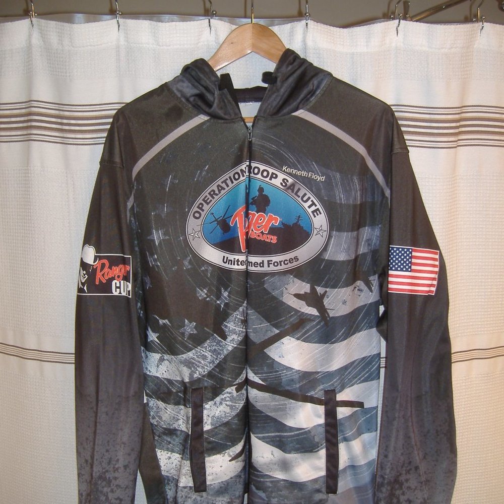 RANGER BOATS "SALUTE TO THE TROOPS" HOODIE, SZ XL